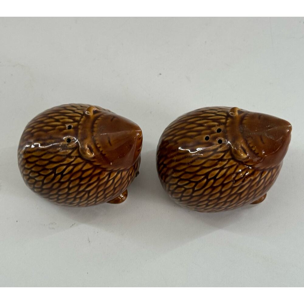 Hedgehog Salt & Pepper Shaker Set Ceramic Boho Hippie Retro Adorable - Picture 5 of 8